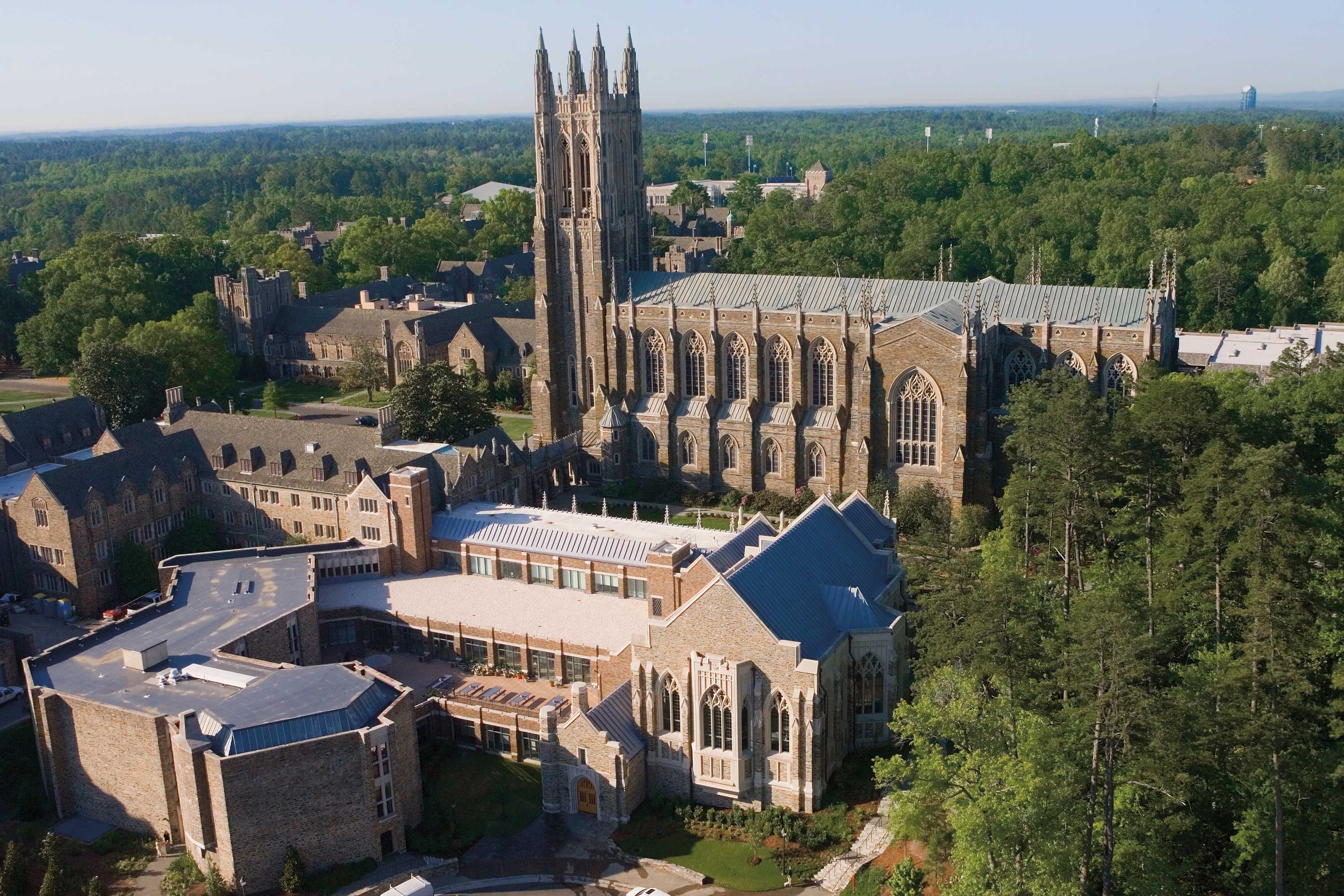 ▷ Universidad de Duke | Carreras, requisitos, coste y becas (2022)