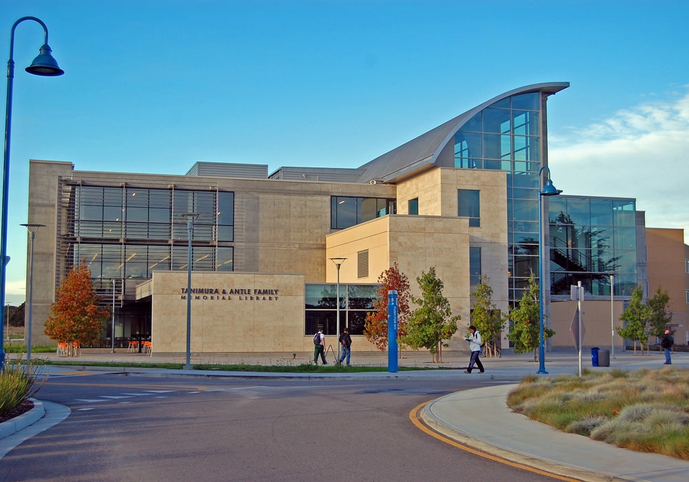 universidad estatal de california monterey bay